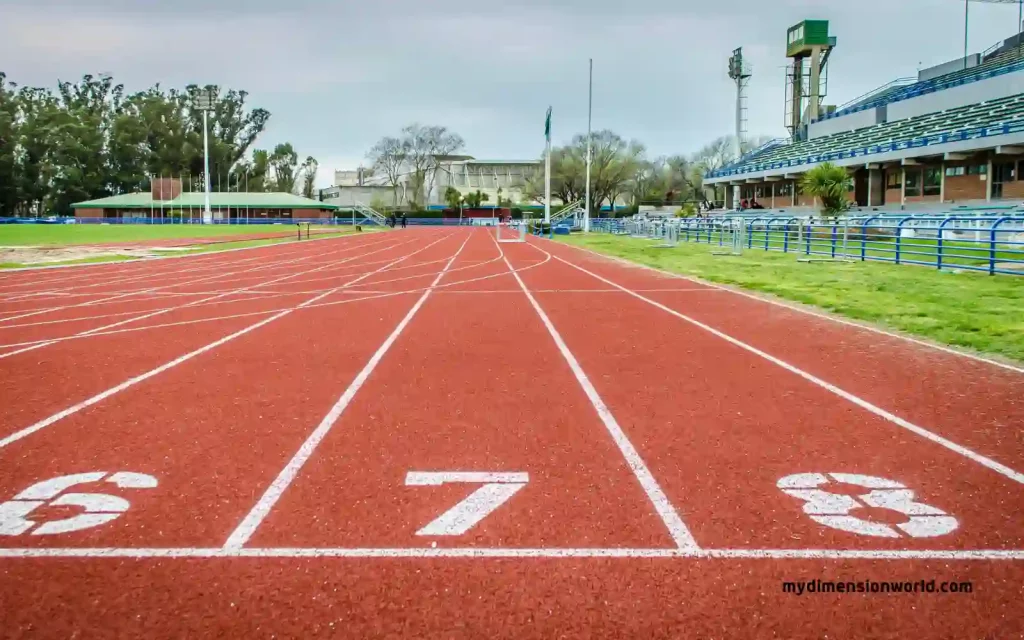 3 x 100m Track
